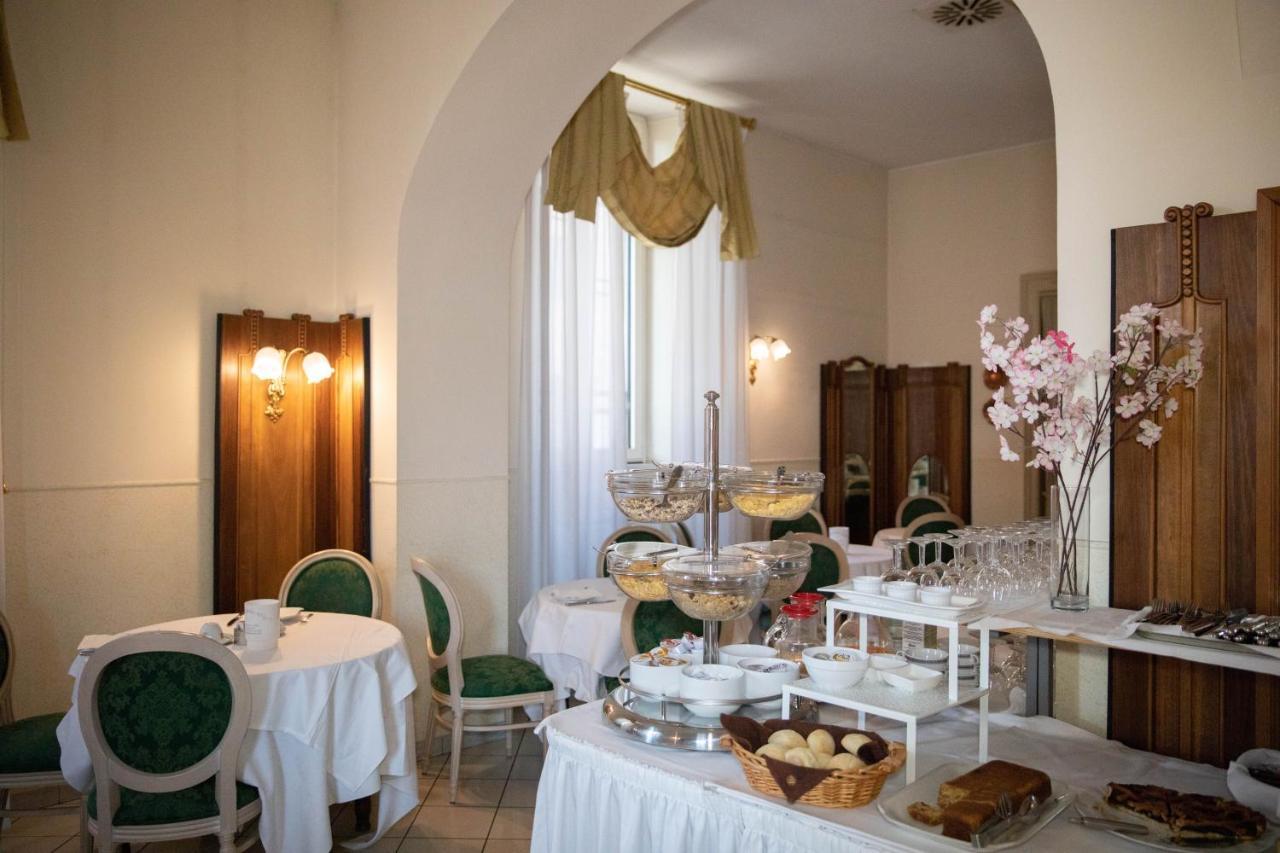 Hotel Candiani Casale Monferrato Exterior photo
