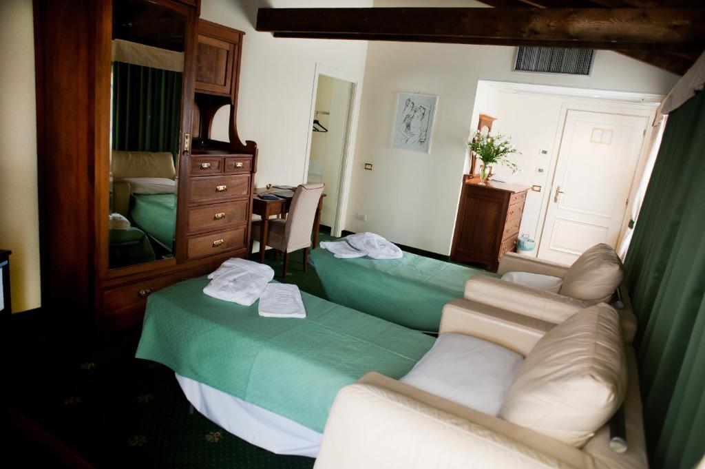 Hotel Candiani Casale Monferrato Exterior photo