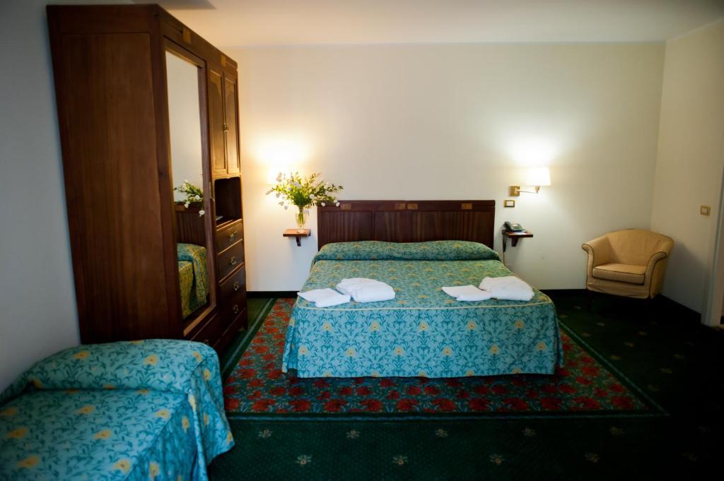 Hotel Candiani Casale Monferrato Exterior photo