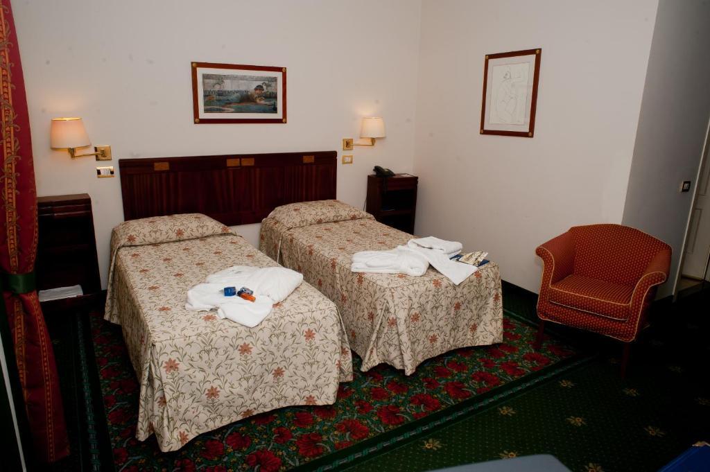 Hotel Candiani Casale Monferrato Exterior photo