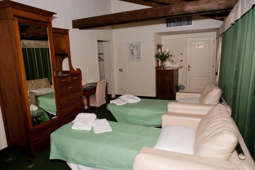 Hotel Candiani Casale Monferrato Exterior photo